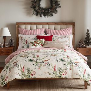 Levtex Home Winterberry Forest Duvet Set