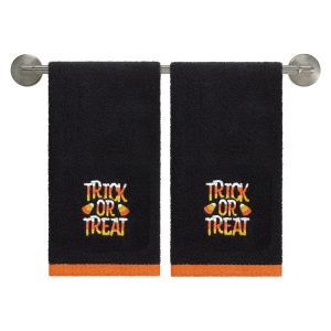 Avanti Trick or Treat Halloween Hand Towels Set of 2